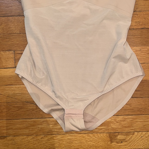 Honeylove Tops Honeylove The Cami Bodysuit In Sand Size X Poshmark